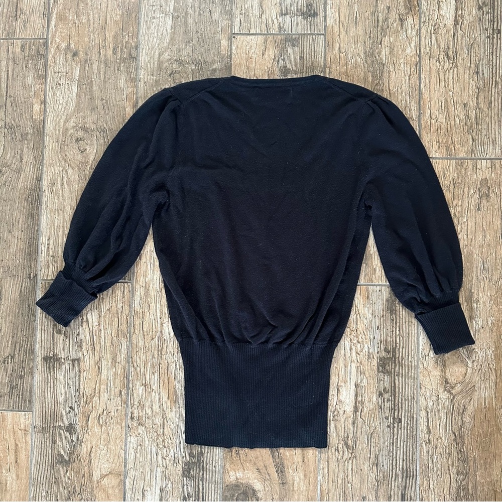 Express Sweater - Picture 4 of 5